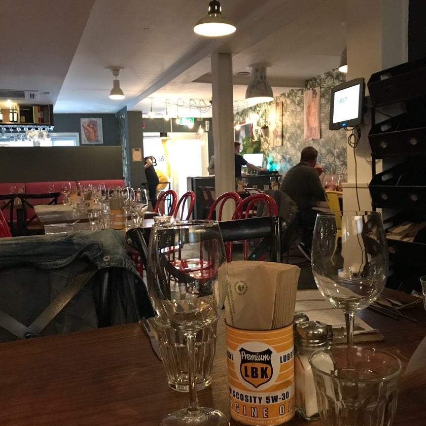 The Grill - Steakhouse - casual,fish and chips,gin & tonics,good for singles,battered fish
