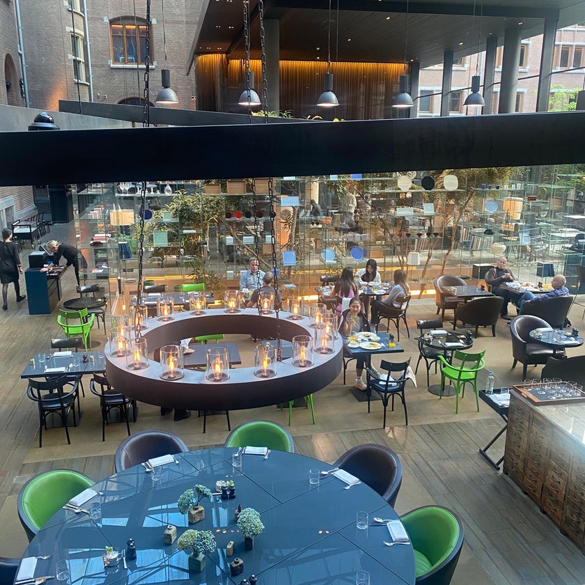 Conservatorium Brasserie & Lounge - French Restaurant,Hotels - restaurants,good service,breakfast food,lunch,brunch food,good for working,eggs,restrooms,great value,lounges,spacious,trendy,luxury,good for business meetings,good for special occasions,decaf coffee,Brasserie,fresh cucumbers,benedictine,wheatgrass