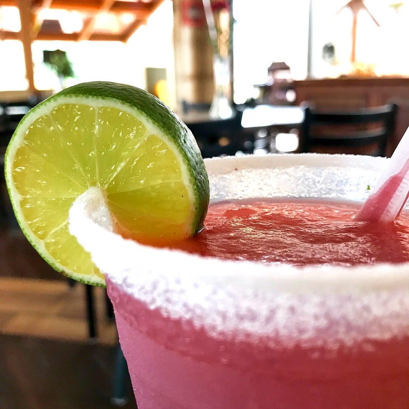 Que Buenos - Mexican Restaurant - 