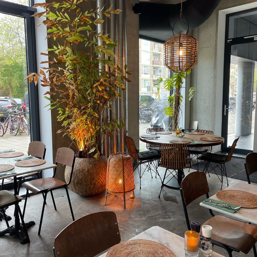 Benji's Bro - Café,Restaurant - 