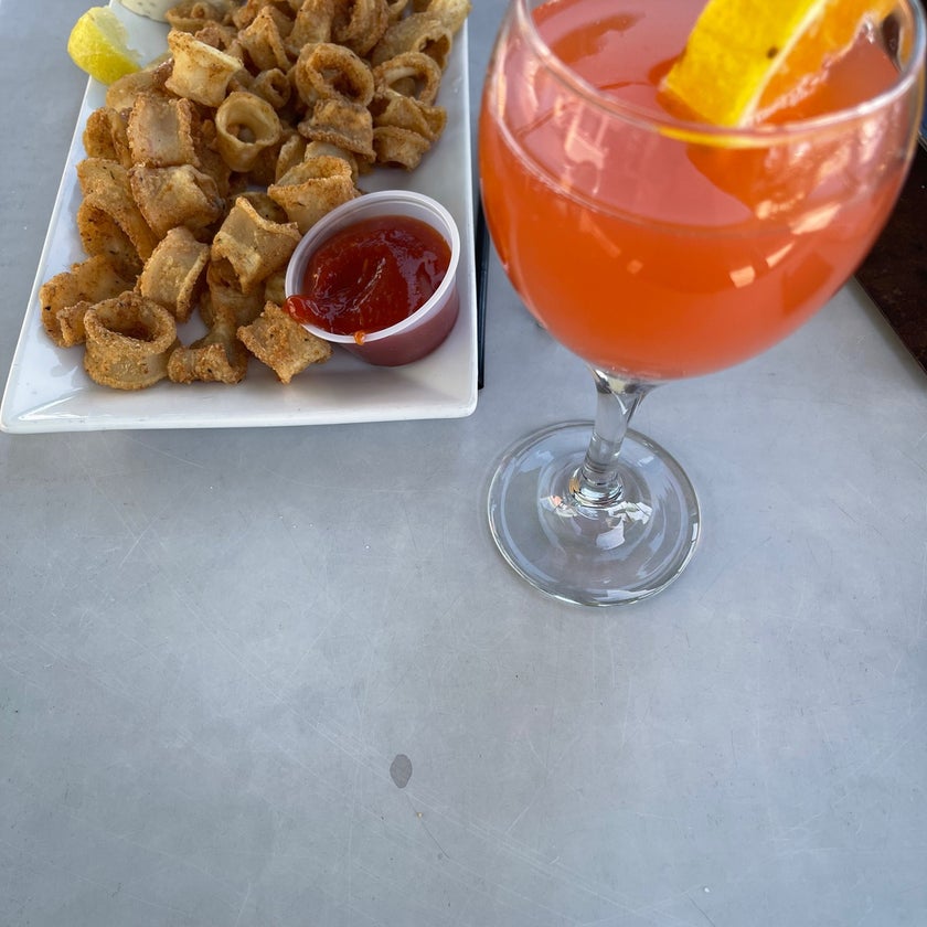 Ideal Bar & Grill - Cocktail Bar,American Restaurant,Seafood Restaurant - bar,staff,seafood,breakfast food,sandwiches,scenic views,lunch,beach,dinner,live music,crowded,great value,happy hour,cute,margaritas,appetizers,French toast,gluten-free food,tequila,prime rib,sourdough bread,baby back ribs,sunscreen,sundried tomatoes,Monday night specials,good for singles