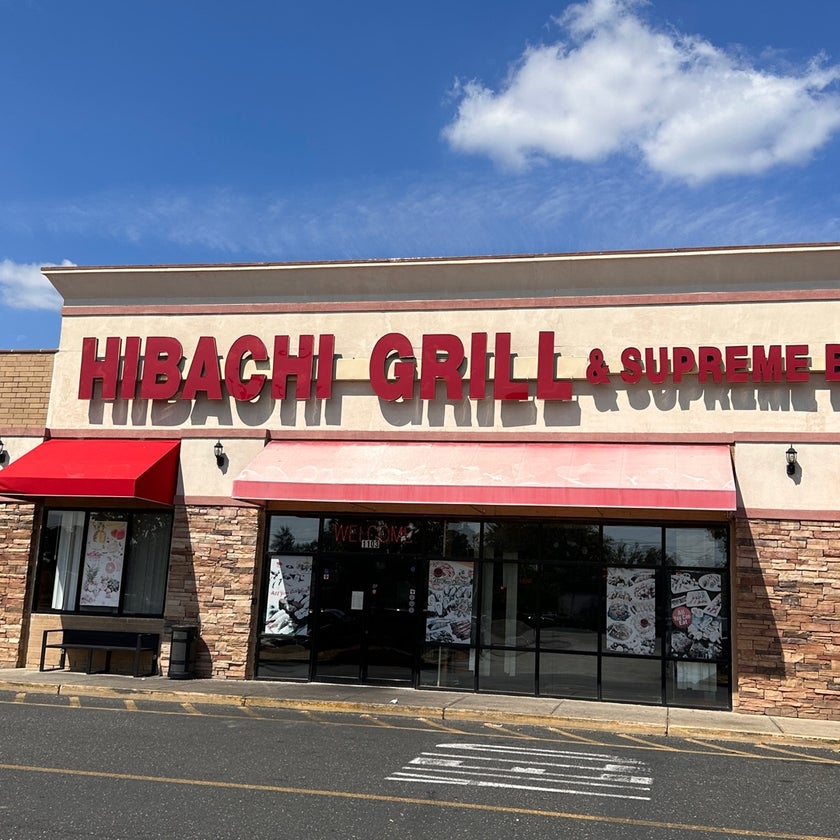 Hibachi Grill & Supreme Buffet - Buffet,Chinese Restaurant,Sushi Restaurant - well,lunch,ice cream,sushi,bread,parking,dinner,crowded,great value,buffet,hibachi,frog legs,honey butter