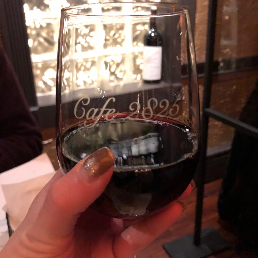 Cafe 2825 - Italian Restaurant - bar,Italian food,good service,dinner,fresh food,takes reservations,cheesecake,coconut,mozzarella,Caesar salad,homemade meatballs,piccata,sunday gravy