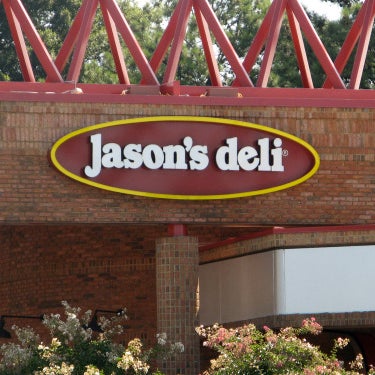 Jason's Deli - Deli,Fast Food Restaurant - sandwiches,soup,lunch,good for working,parking,dinner,great value,family-friendly,good for a quick meal,penne,turkey wrap