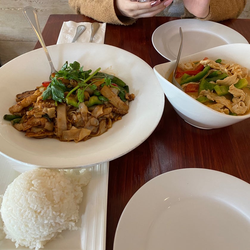 Charm Thai Eatery - Thai Restaurant - restaurants