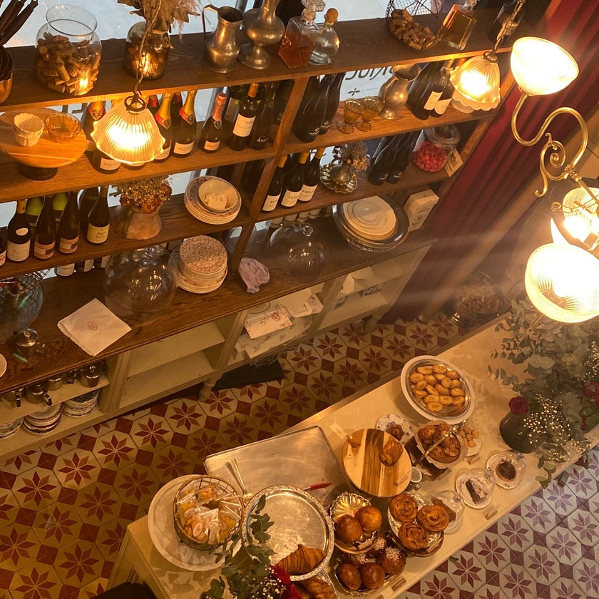 Chez Antoinette Victoria - French Restaurant,French - staff,coffee,breakfast food,lunch,brunch food,pastries,diner food,French bistros,du jour,salade lyonnaise and plat du,wonderful atmosphere