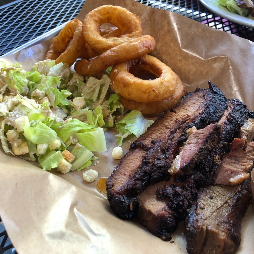 Smoke Tree BBQ - Sports Bar,BBQ Joint,American Restaurant - 