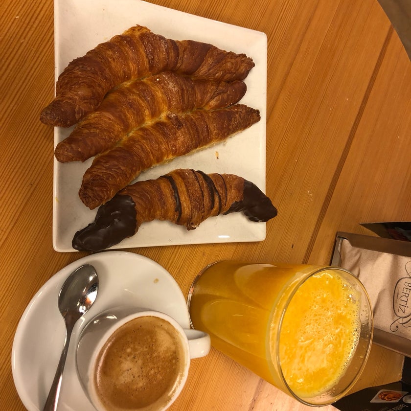 Panaderia Bertiz - Bakery,Restaurant - 