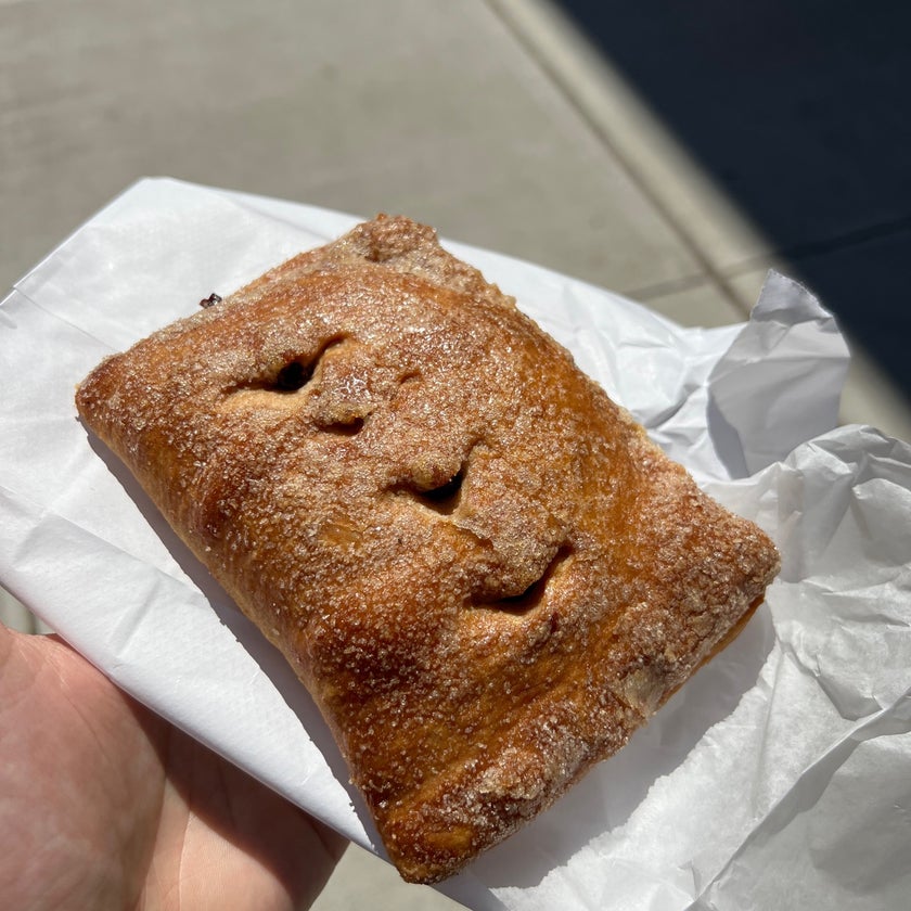 Ostrovitsky Bakery - Bakery,Middle Eastern Restaurant,Bakeries - eggs,chocolate cake,challah