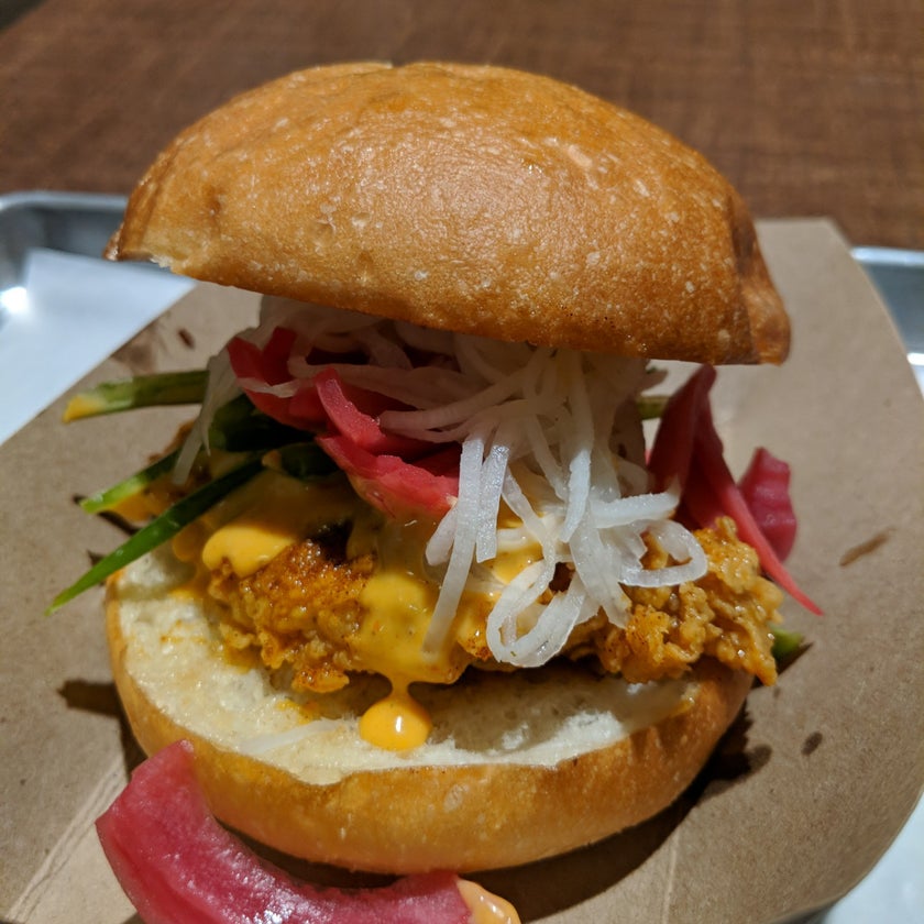 Holdaak - Korean Restaurant,Sandwich Spot,Wings Joint - 