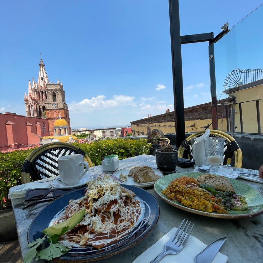 El Cielo Restaurant y Terraza Bar - Mexican Restaurant - music,outdoor seating,performances,tunes,musicians,cute,gardens,taquitos,cheese stores,San Miguel