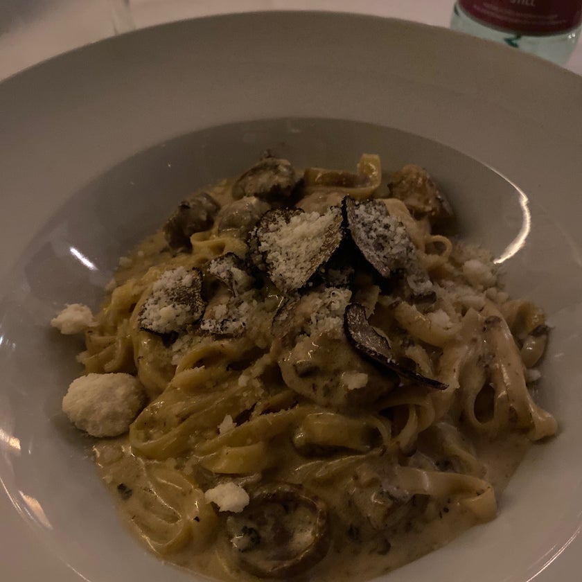 Al Borgo - Italian Restaurant - restaurants,bar,friendly staff,beef,well,healthy food,wifi,trendy,good for dates,risotto,good for special occasions,antipasto,saffron,daily lunch specials,good for singles