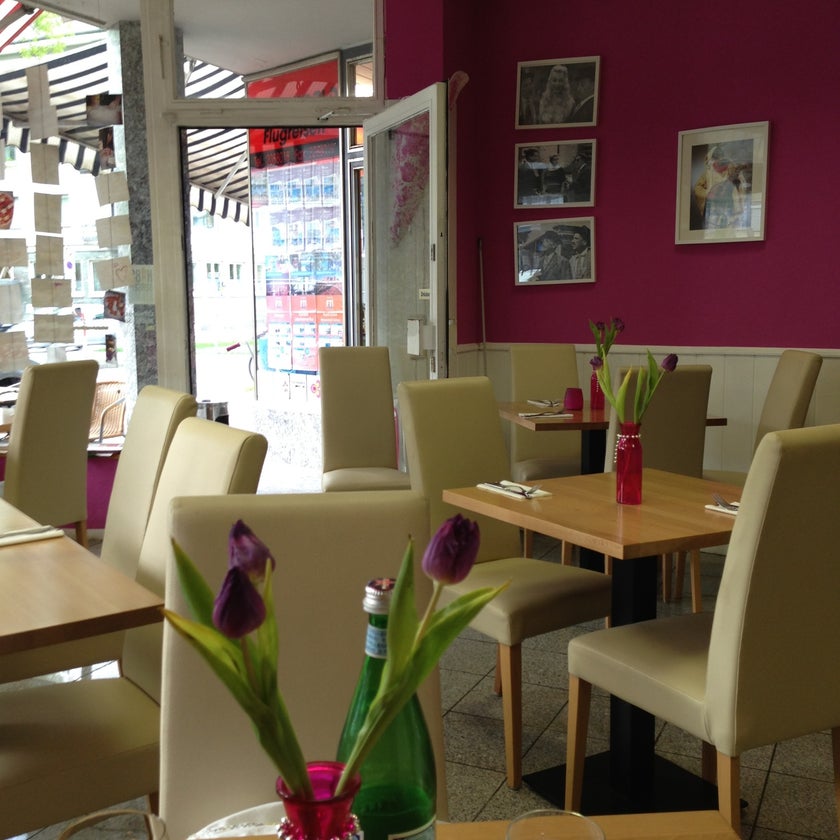 Pulcinella - Cafe, Coffee, and Tea House,Pizzeria - 