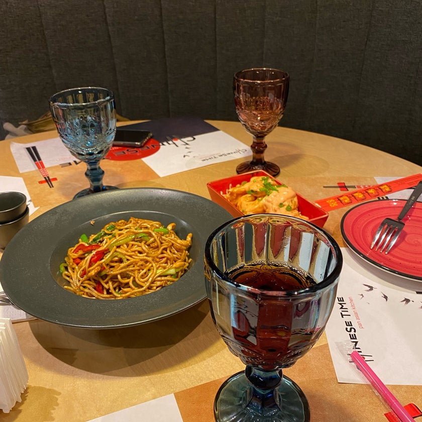 Chinese Time - Chinese Restaurant,Sushi Bars,Chinese,Thai - bar,alcohol,good service,desserts,healthy food,good for working,sushi,great value,ginger,good for a quick meal,good for special occasions,garlic chicken,tiger roll
