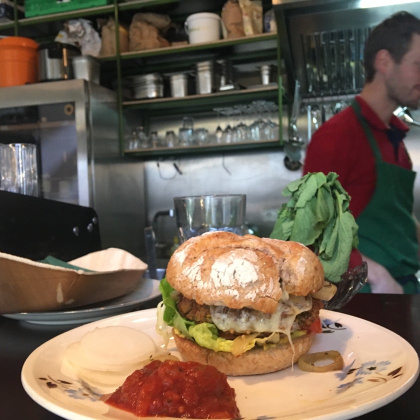 Rita bringt's am Vorgartenmarkt - Vegan and Vegetarian Restaurant - restaurants,bar,brunch food,trendy,good for a quick meal