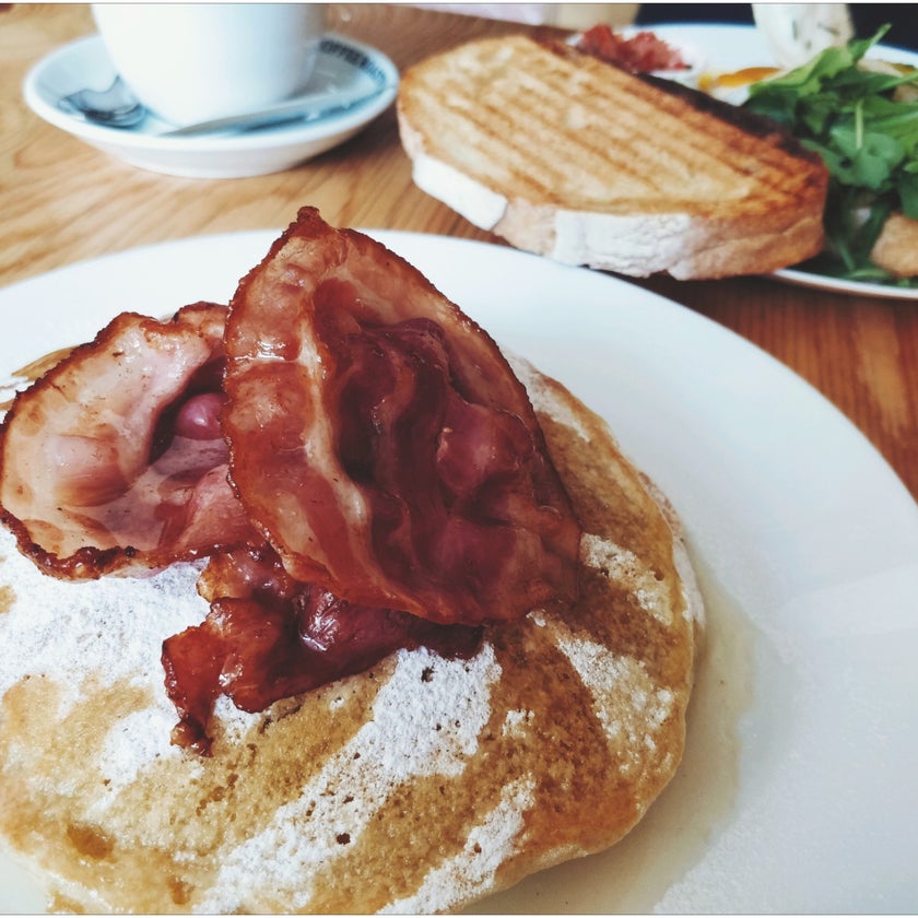 Altijd in De Buurt - Café,Restaurant - bar,good for working,pancakes,chicken avocado
