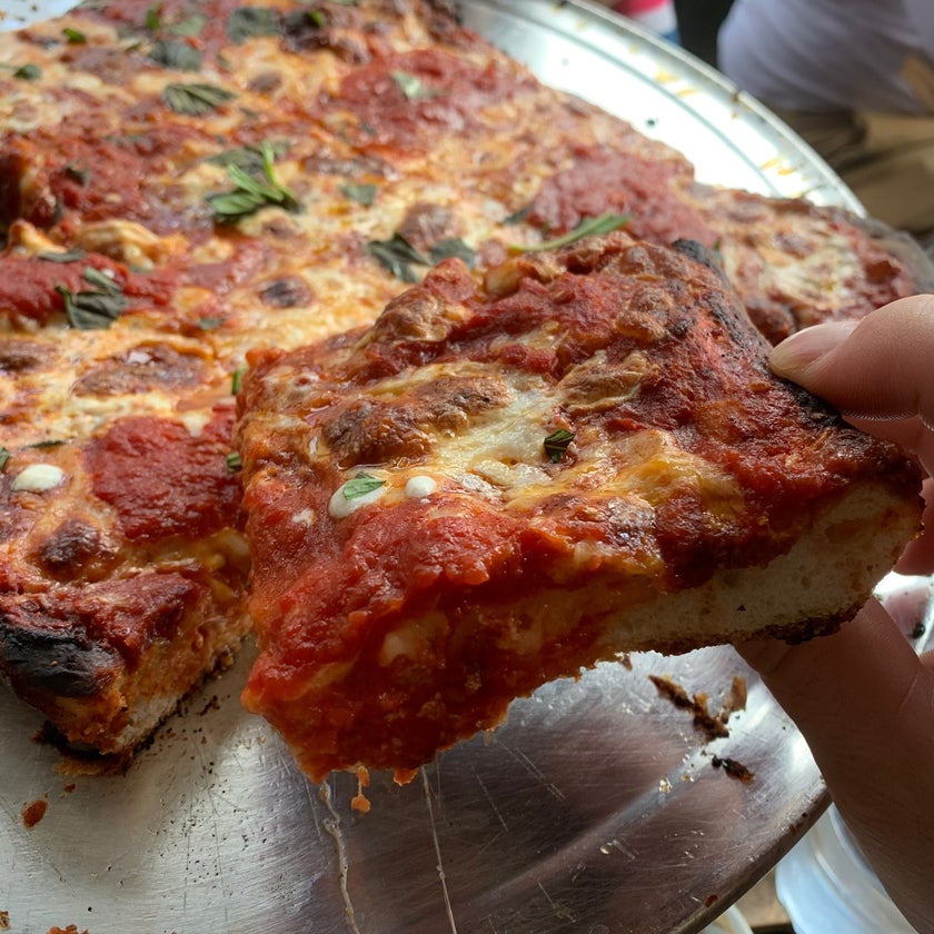 Tenth Street Pasta & Pizza - Pizzeria,Pizza,Italian - bar,pizza,fresh mozzarella