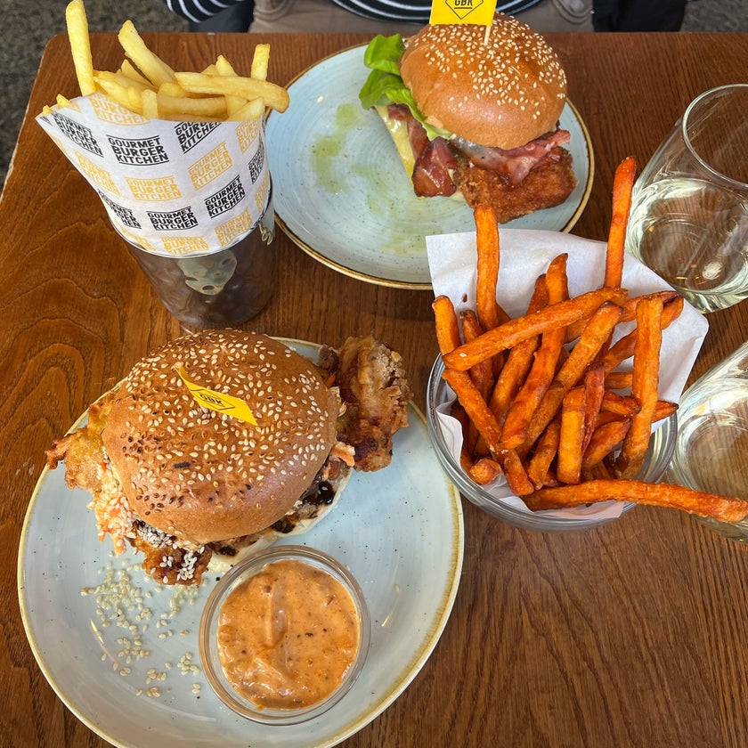 Gourmet Burger Kitchen - Burger Joint - restaurants,burgers,well,lunch,clean,healthy food,french fries,dinner,chips,great value,milkshakes,takeout,lime,eggplant,good for a quick meal,onion rings,goat cheese,vouchers,good for groups,avocado and bacon