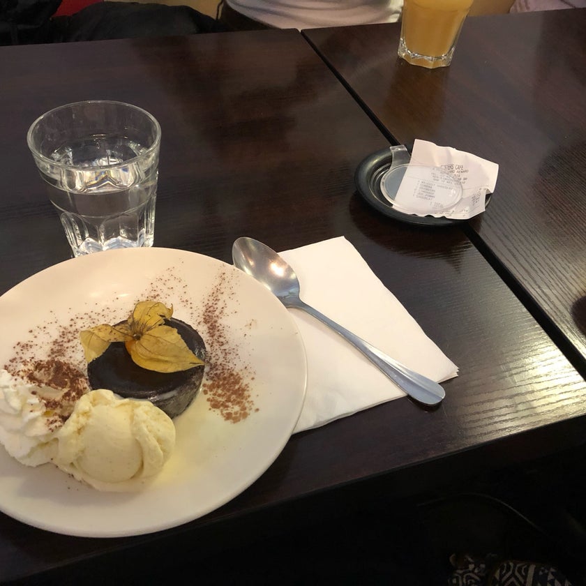 C'sters Cafe - Restaurant - 