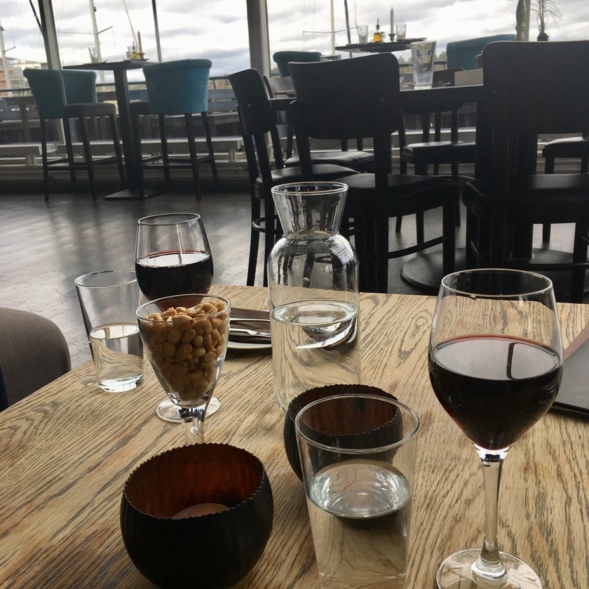 Pier 16 hotell & restaurang - Hotel - 