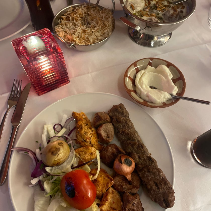 Al Sultan - Lebanese Restaurant - bar,friendly staff,middle eastern food,great value,lamb,hospital