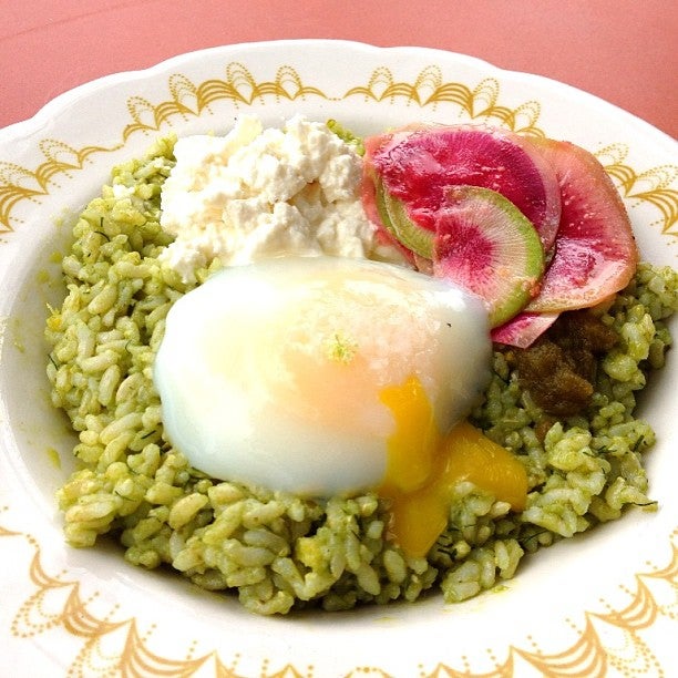 Sqirl - Bakery,New American Restaurant,New American,Salad - restaurants,bar,coffee,good service,breakfast food,fruit,sandwiches,well,lunch,healthy food,chocolate,good for working,cake,bread,city,espresso drinks,eggs,lines,farms,crowded,great value,bacon,homemade food,sausage,pancakes,toast,chefs,lakes,coconut,trendy,vanilla,crispy food,ham,biscuits,sodas,gluten-free food,pudding,jams,blueberries,almonds,gravy,pesto,hipster,scones,matcha,horchata,hazelnut,hash,dog-friendly,kale,ricotta cheese,eateries,rice bowls,granola,sea salt,arugula,disco,polenta,limeades,radishes,frittatas,tartines,unique items,tomatillo,Meyer lemon,good for singles,turmeric tonic