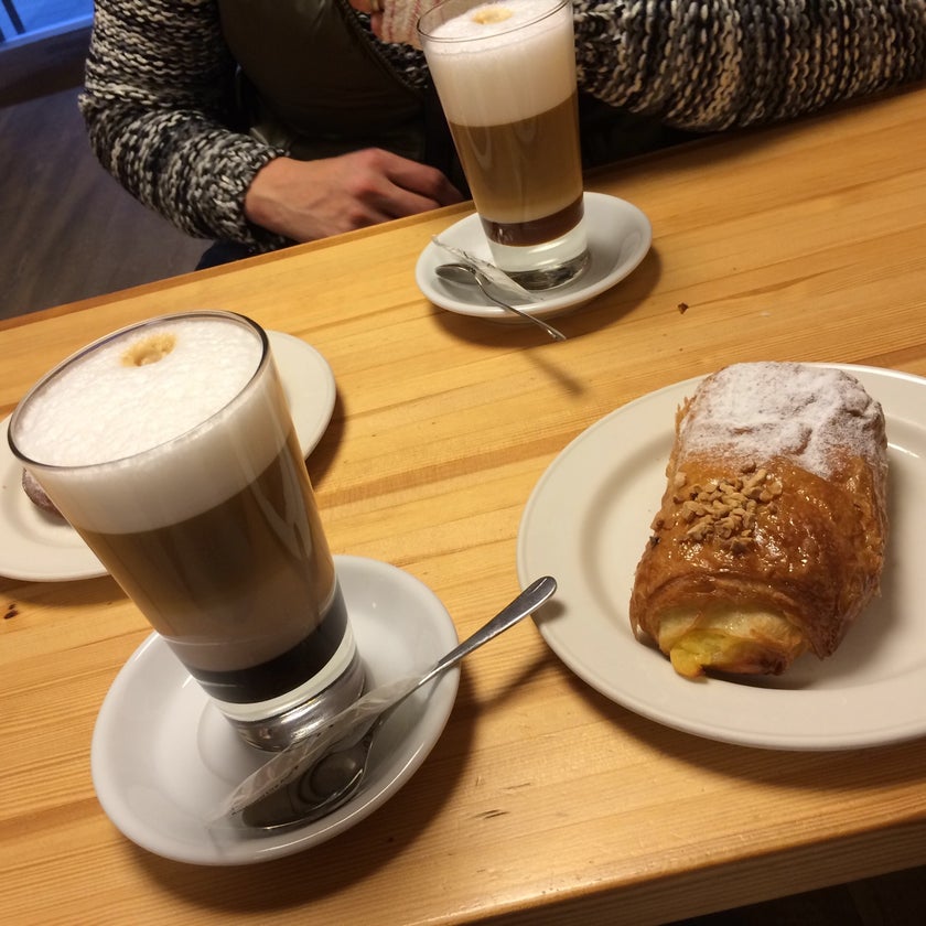 Panaderia Bertiz - Bakery,Restaurant - 