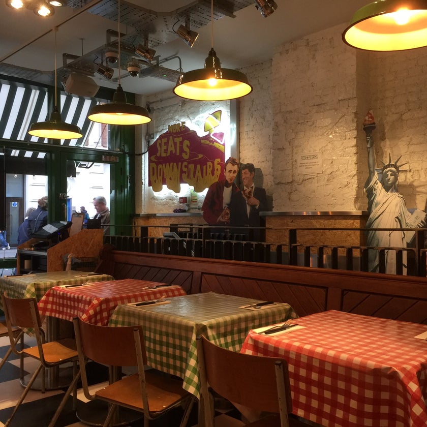 Pizza Pilgrims - Pizzeria,Italian Restaurant,Pizza - pizza,town,spicy food,tomatoes,honey,good for a quick meal,dough,good for groups,basil pesto