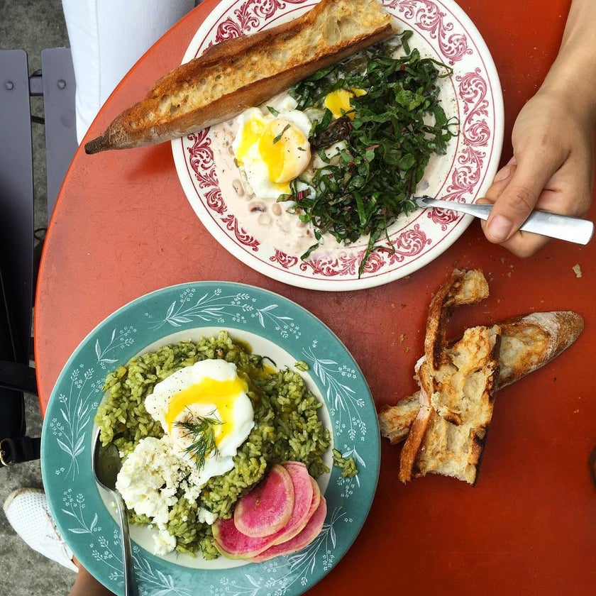 Sqirl - Bakery,New American Restaurant,New American,Salad - restaurants,bar,coffee,good service,breakfast food,fruit,sandwiches,well,lunch,healthy food,chocolate,good for working,cake,bread,city,espresso drinks,eggs,lines,farms,crowded,great value,bacon,homemade food,sausage,pancakes,toast,chefs,lakes,coconut,trendy,vanilla,crispy food,ham,biscuits,sodas,gluten-free food,pudding,jams,blueberries,almonds,gravy,pesto,hipster,scones,matcha,horchata,hazelnut,hash,dog-friendly,kale,ricotta cheese,eateries,rice bowls,granola,sea salt,arugula,disco,polenta,limeades,radishes,frittatas,tartines,unique items,tomatillo,Meyer lemon,good for singles,turmeric tonic