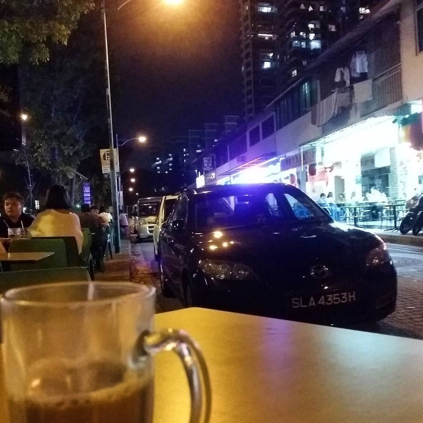 Haq-Insaf's Eating House - Coffee Shop,Asian Restaurant,Indian Restaurant - staff,spicy food,dinner,bananas,martabak,prata,dinosaurs,yolks,Maggie goreng