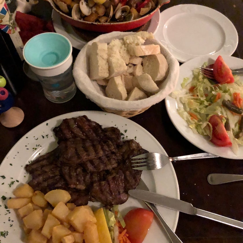 A Varina - Portuguese Restaurant - restaurants,bar,well,healthy food,quiet,great value,good for dates,good for groups,good for special occasions