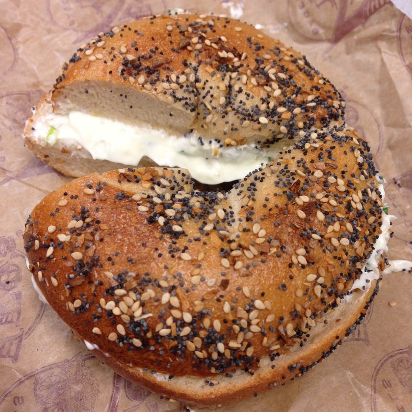 Leo's Bagels - Bagel Shop,Deli,Coffee & Tea,Bagels,Breakfast & Brunch - restaurants,coffee,breakfast food,sandwiches,cheese,lunch,city,eggs,lines,crowded,fresh food,great value,bacon,sausage,avocado,onions,tomatoes,bagels,turkey,chicken salad,good for a quick meal,elevators,cream cheese,lively,chai lattes,canal,hand rolls,honey walnut