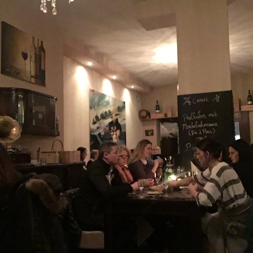 Saravini - Italian Restaurant,Italian - 