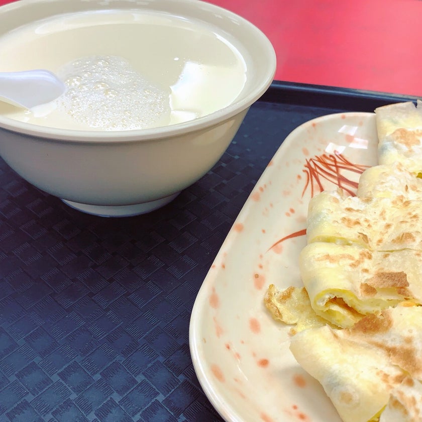 天橋下永和豆漿 - Chinese Breakfast Restaurant,Fast Food - bar,breakfast food,eggs,carrot cake
