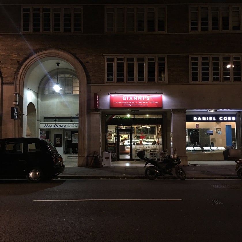 Gianni's - Café,Sandwich Spot - restaurants,friendly staff,breakfast food,salads,espresso,great value,big portions,good for a quick meal,carbonara,baguettes,sauce and cheese