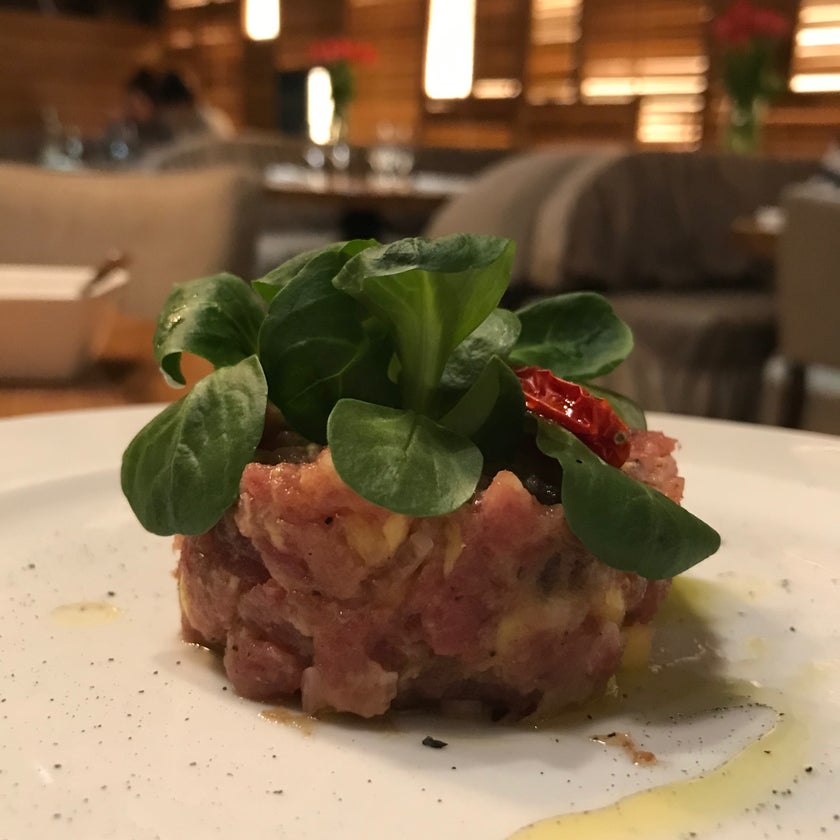Chianti - Italian Restaurant - restaurants,bar,friendly staff,town,espresso,great value,potatoes,trendy,apples,veal,good for special occasions,curry sauce,duck breast