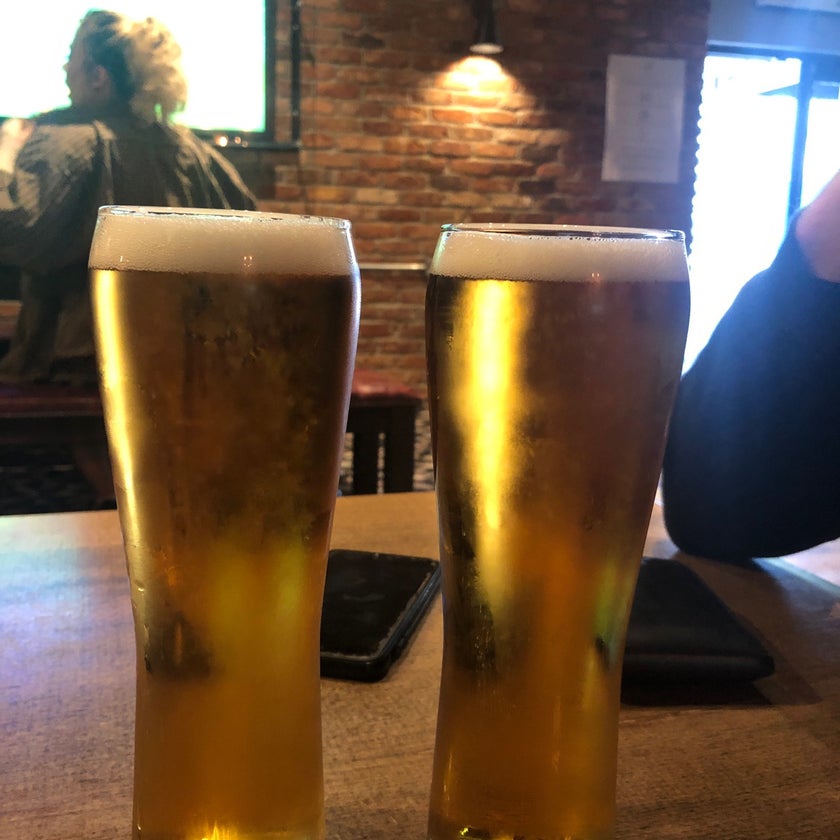 O'Neill's - Pub,Pubs - meats,beer,beef,lunch,town,chips,performances,arts,homemade food,gardens,cider,good for groups,chicken and mushroom,crockpot