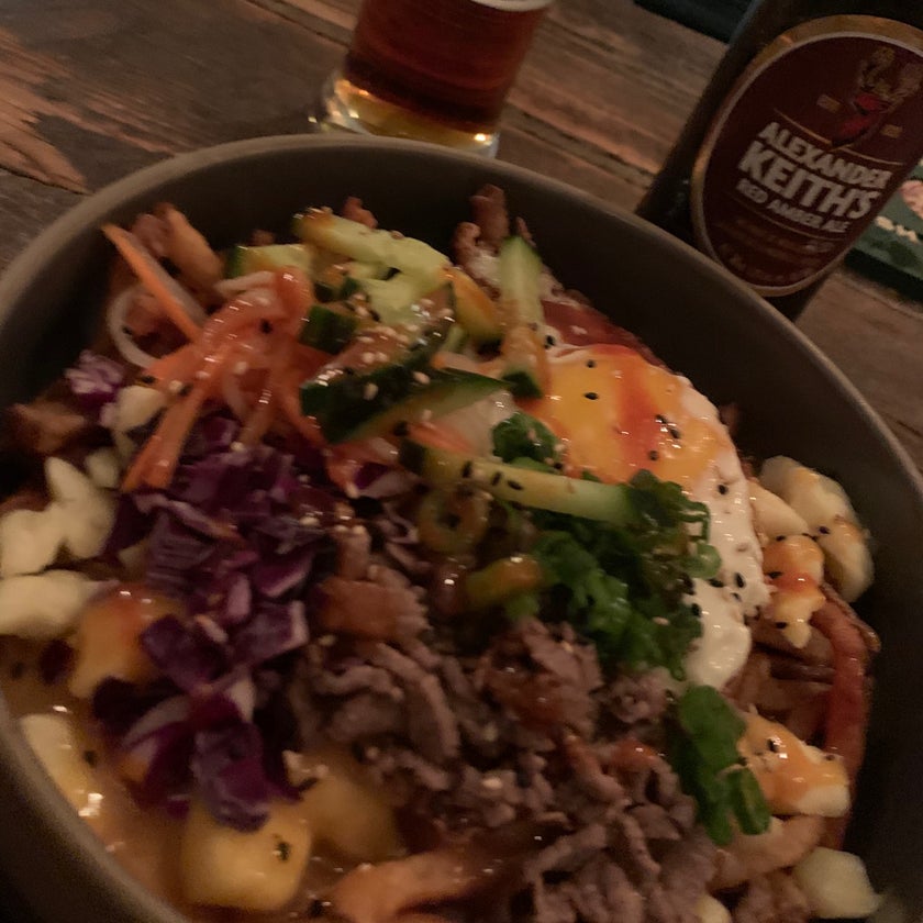 La Bêtise - Tapas Restaurant - restaurants,bar,good service,well,bacon,trendy,good for dates,tater tots,poutine,filet mignon,good for special occasions