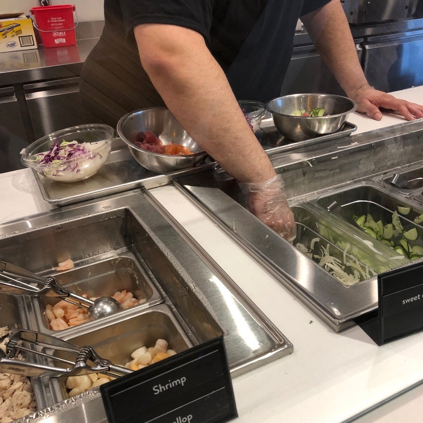 Pokeworks - Hawaiian Restaurant,Sushi Restaurant - 