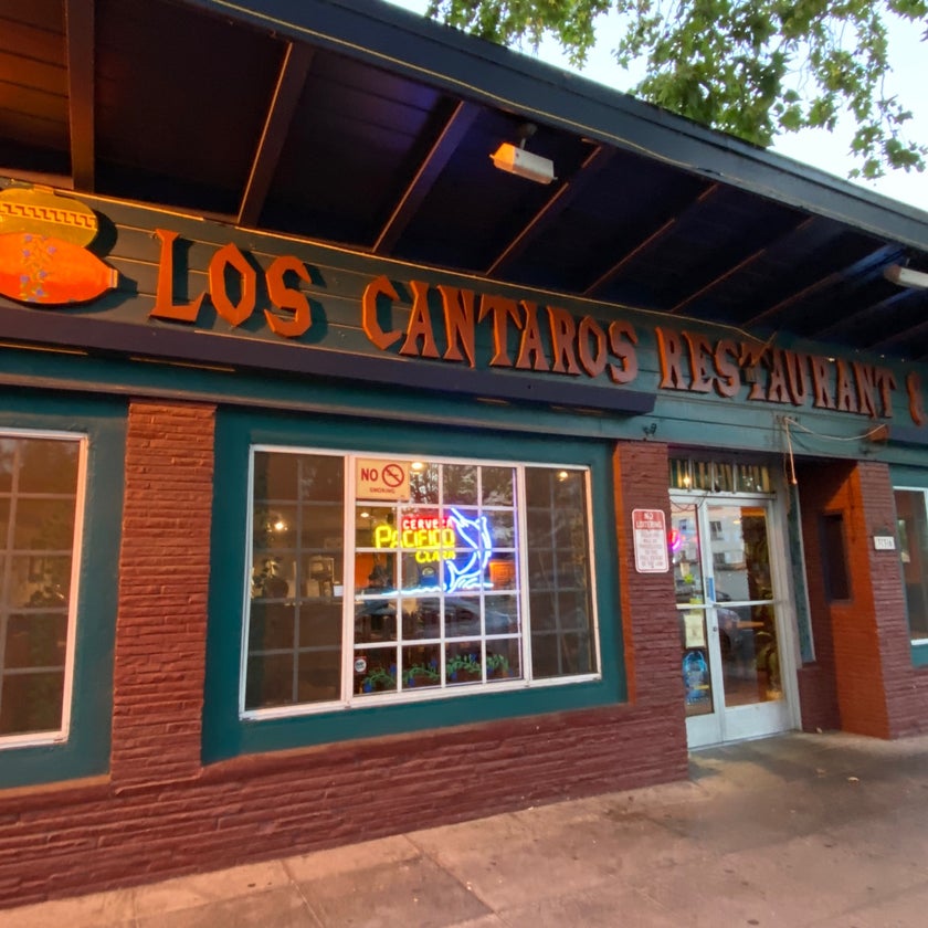 Los Cantaros Restaurant and Taqueria - Mexican Restaurant - meats,chicken,lunch,spicy food,dinner,chips,great value,burritos,Bay,good for a quick meal,chile rellenos,Caldo,homemade salsas,salsa roja