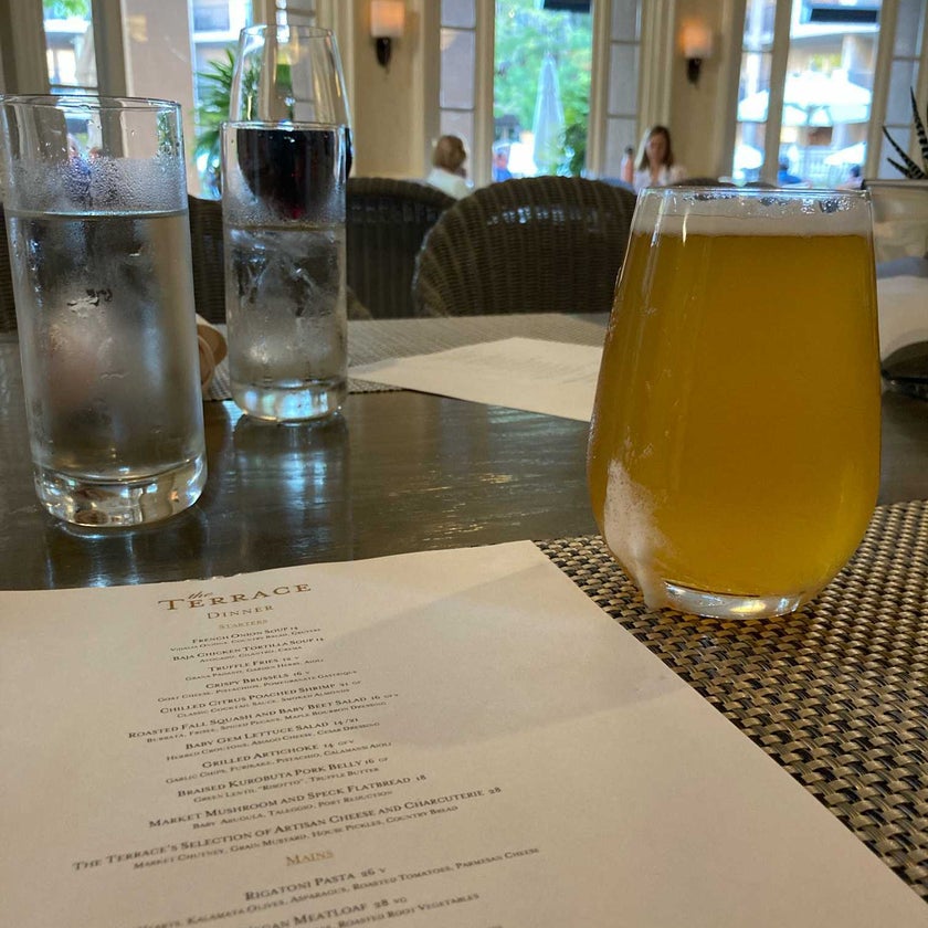 The Terrace Restaurant - Burger Joint,American Restaurant,Comfort Food Restaurant - good service,breakfast food,lunch,brunch food,dinner