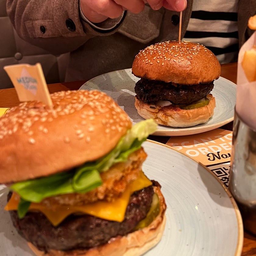 Gourmet Burger Kitchen - Burger Joint - restaurants,burgers,well,lunch,clean,healthy food,french fries,dinner,chips,great value,milkshakes,takeout,lime,eggplant,good for a quick meal,onion rings,goat cheese,vouchers,good for groups,avocado and bacon