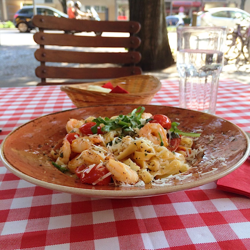 Trattoria Rathaus Piazza - Pizzeria,Trattoria - restaurants,bar,good service,healthy food,crowded,great value,good for dates