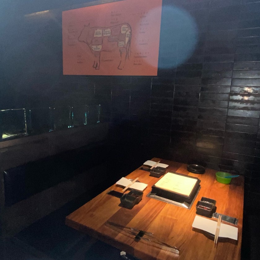 Yakiniku YAZAWA - BBQ Joint,Diner,Japanese Restaurant - restaurants,bar,good service,rice,dinner,crowded,takes reservations,dresses,trendy,good for dates,corn,pumpkin,wagyu beef,tongue,good for business meetings,good for special occasions,sesame oil,fatty pork,yazawa salad