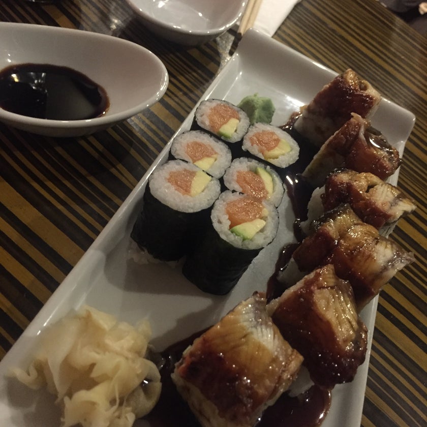 Chinese Time - Chinese Restaurant,Sushi Bars,Chinese,Thai - bar,alcohol,good service,desserts,healthy food,good for working,sushi,great value,ginger,good for a quick meal,good for special occasions,garlic chicken,tiger roll