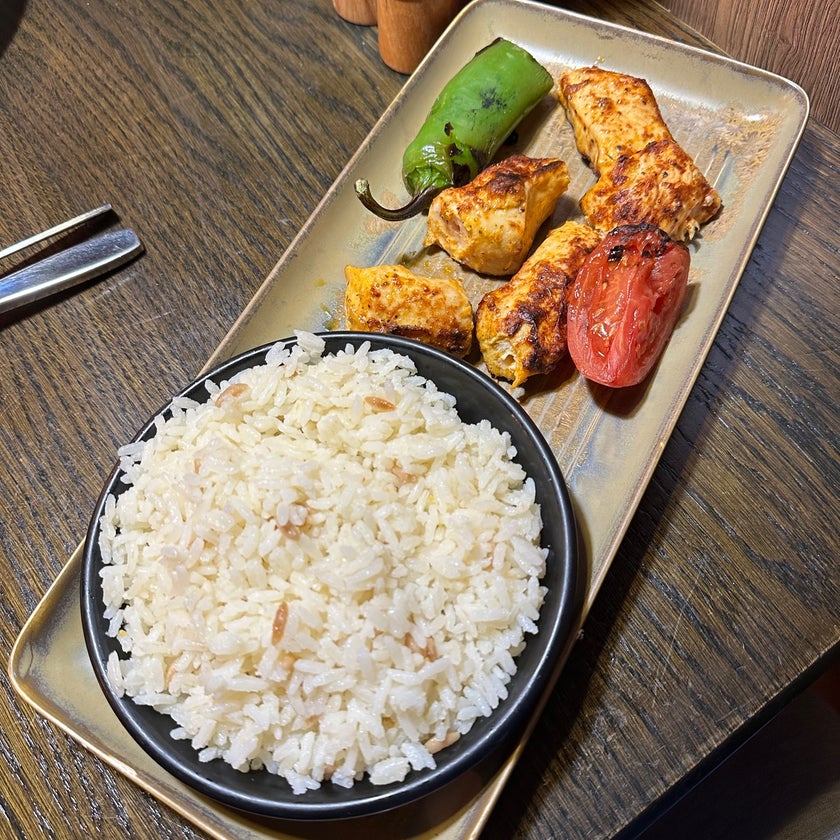 Willesden Charcoal Grill - Pizzeria,Fast Food Restaurant,Halal Restaurant - big portions,lamb chops