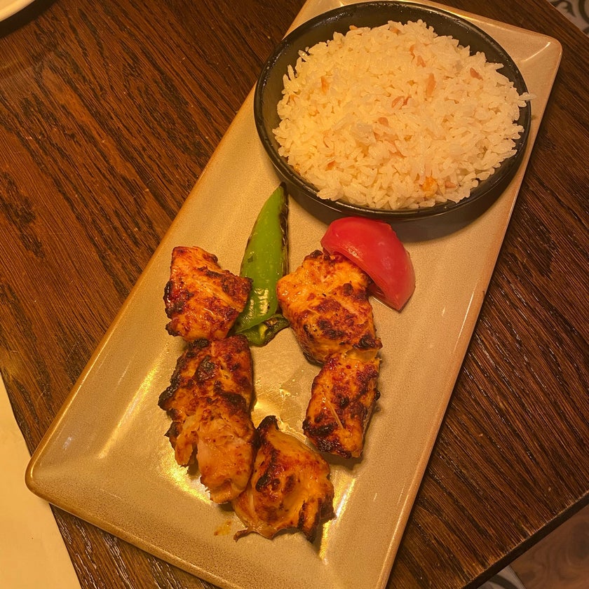 Willesden Charcoal Grill - Pizzeria,Fast Food Restaurant,Halal Restaurant - big portions,lamb chops