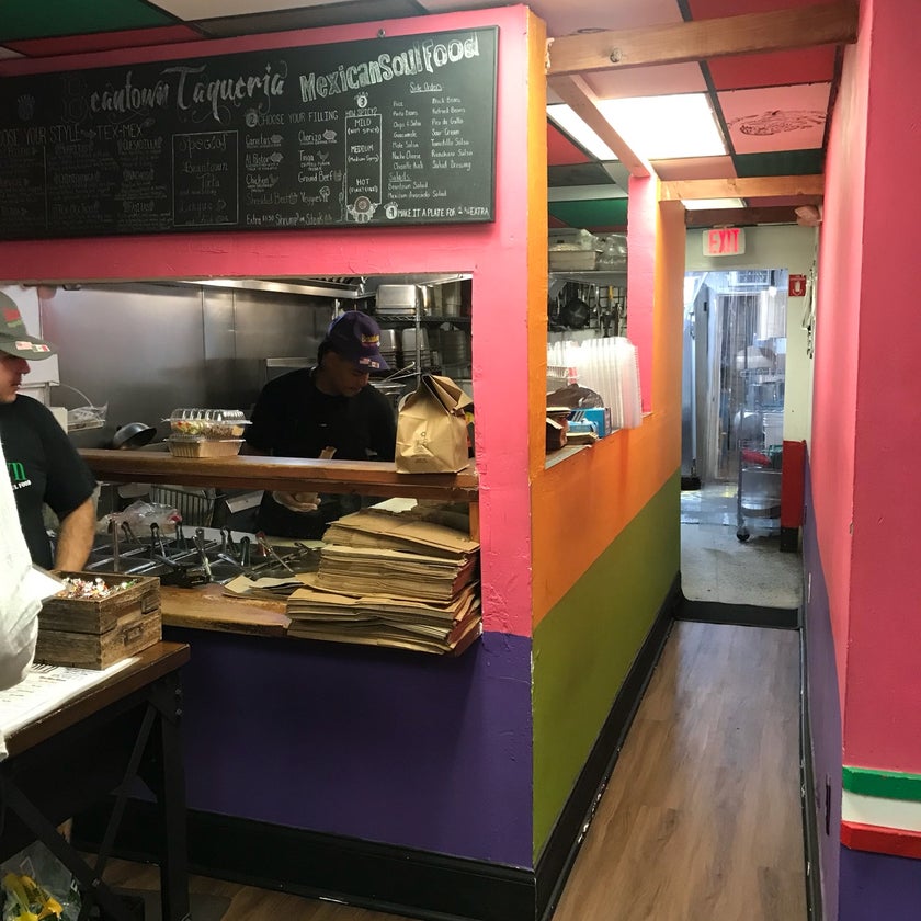 Beantown Taqueria - Burrito Restaurant,Tex-Mex Restaurant,Tex-Mex,Mexican,Latin American - good service,inexpensive,lunch,brunch food,tacos,dinner,great value,good for a quick meal,Tex-Mex cuisine,spicy salsa,huaraches