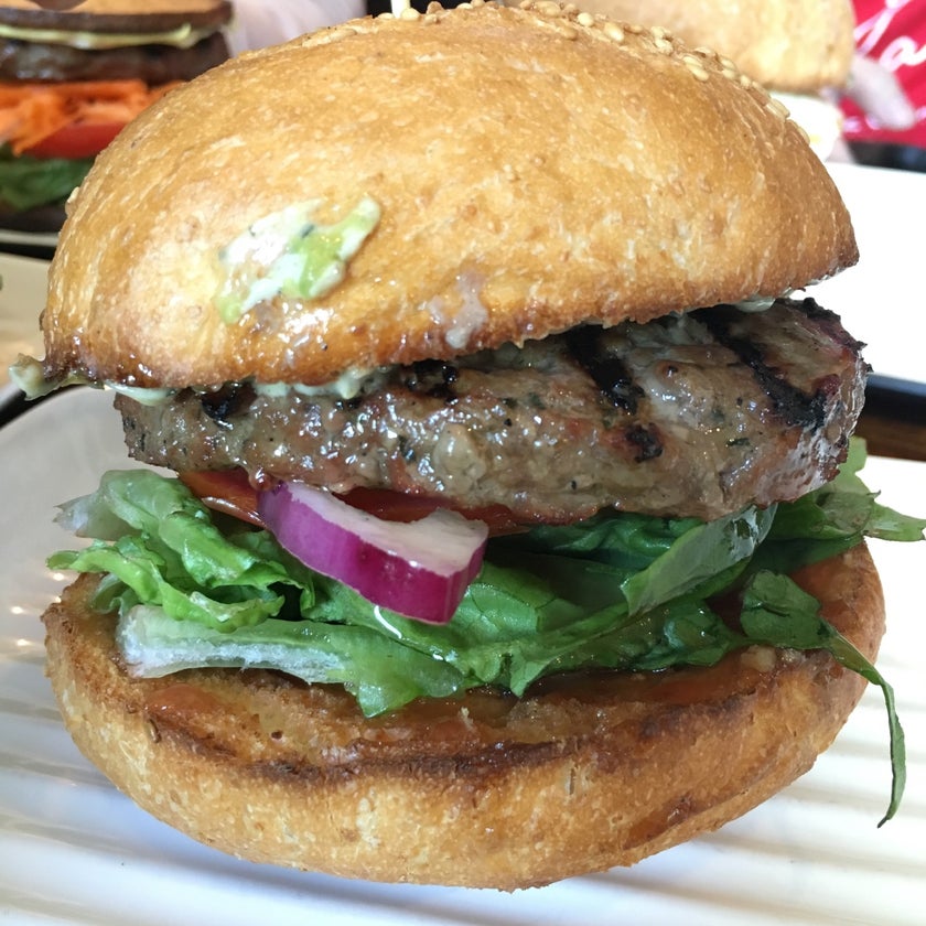 Grill'd - Burger Joint - restaurants,friendly staff,burgers,healthy food,road,snacks,sliders,sweet potato chips,good for singles