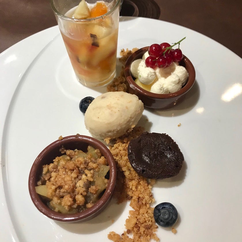 Le Patio - French Restaurant - 